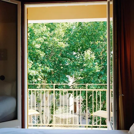 酒店 Present - 200m Des Arenes D'arles - Encore Mieux 阿爾勒